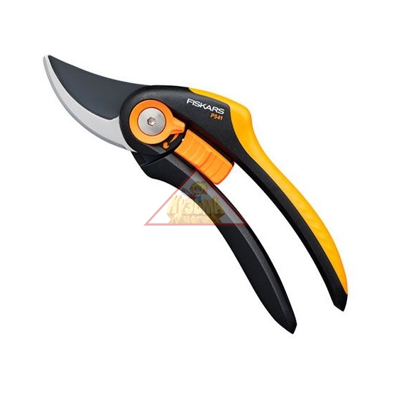 Секатор плоскостной Fiskars Plus SmartFit P541, арт. 1057169