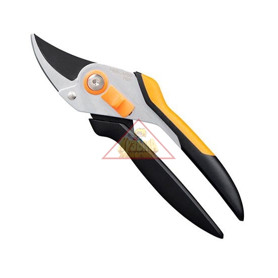 Секатор плоскостной Fiskars Solid P331, арт. 1057163