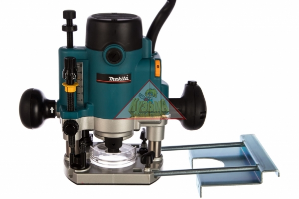 Фрезер Makita RP1110C 121717