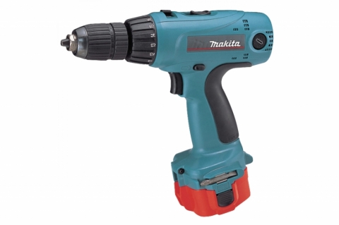 products/Аккумуляторная дрель-шуруповерт Makita 6317DWAE арт. 137699