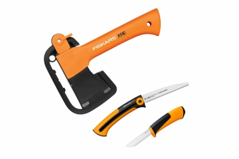 products/Набор Fiskars: универсальный топор Х5 + пила + универсальный нож 1057912