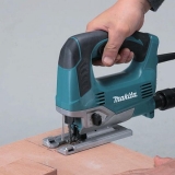 Электрический лобзик Makita JV0600K